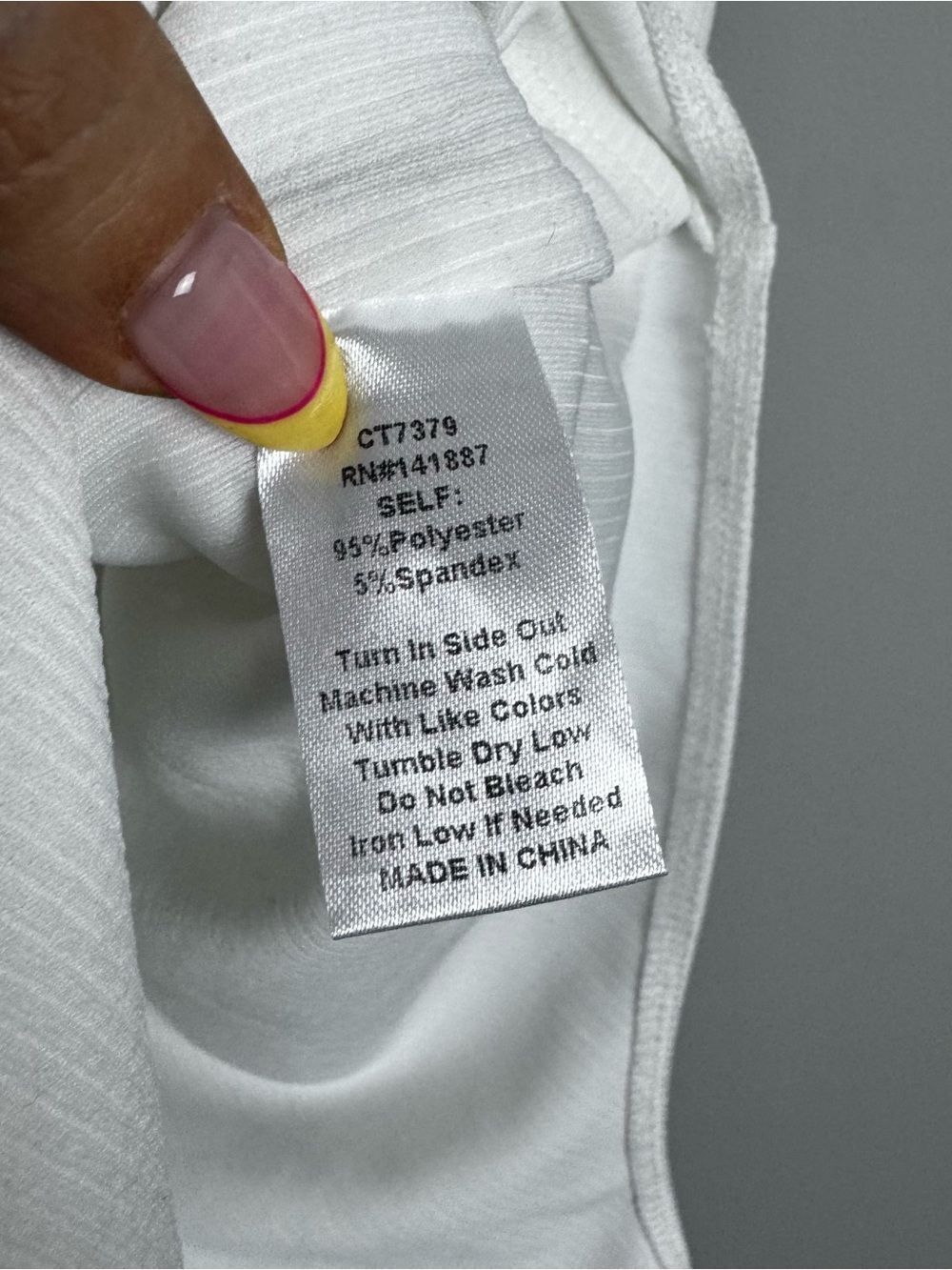 TCEC | White V-Notch Square Neck Tank Top Bodysuit Women’s Size Medium - Picture 8 of 10